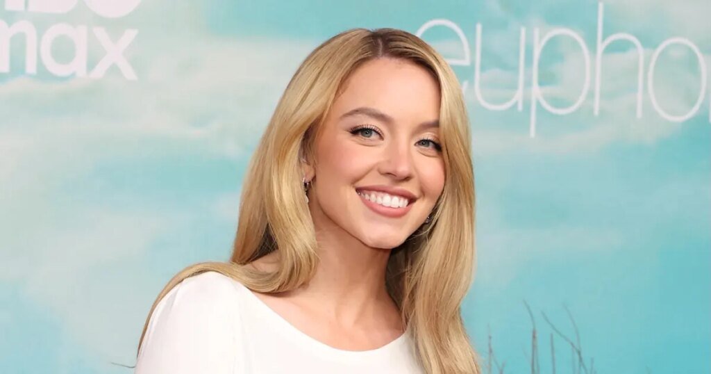 Sydney Sweeney Stands with Victims of Washington Wildfires