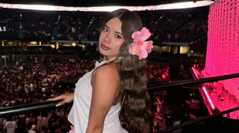 Who Is Sofia Murillo? Insights on the 17-Year-Old Influencer