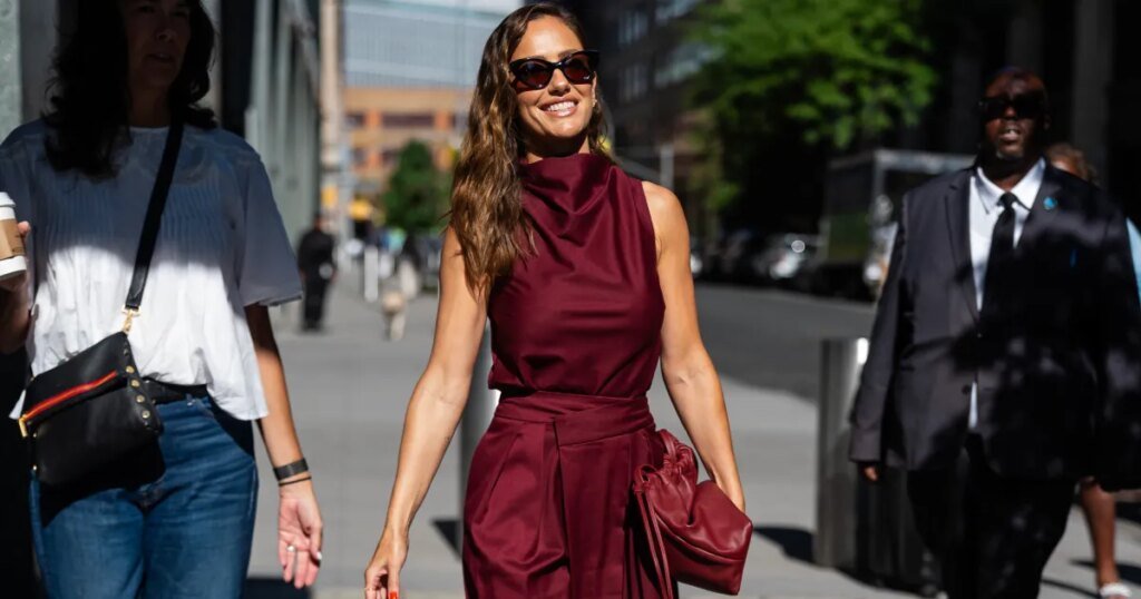 5 Purses Inspired by Minka Kelly's Chic Burgundy Bag