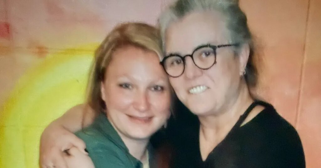 Rosie O'Donnell Posts Photo of Daughter Chelsea While She's in Prison