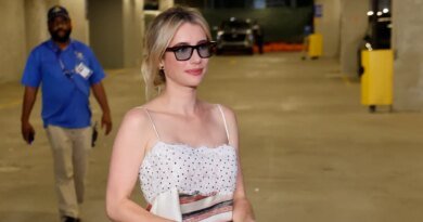 Emma Roberts' Blue Bag: The Chicest Unexpected Color Trend for Fall