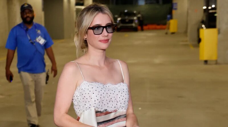 Emma Roberts' Blue Bag: The Chicest Unexpected Color Trend for Fall