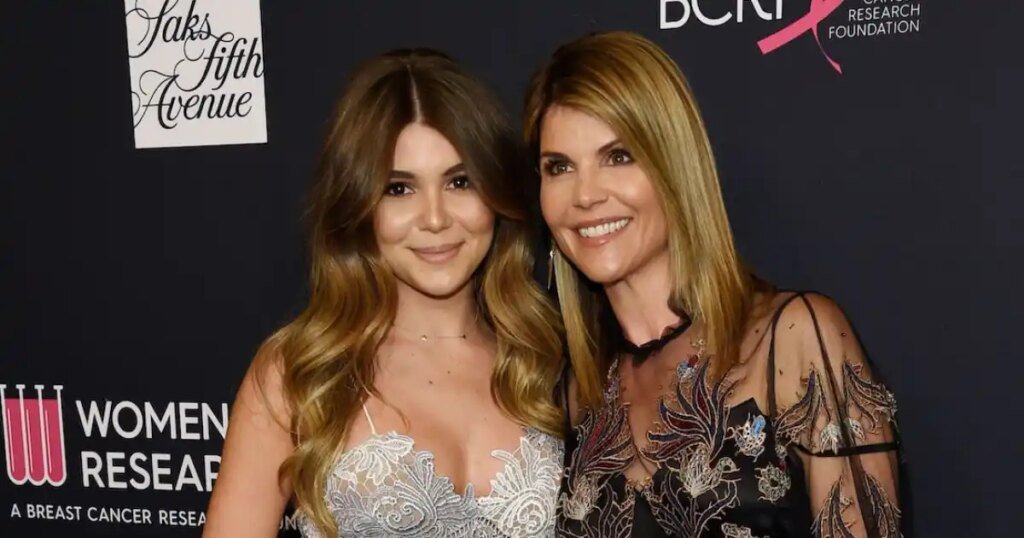 Lori Loughlin and Mossimo Giannulli: A Family Photo Collection