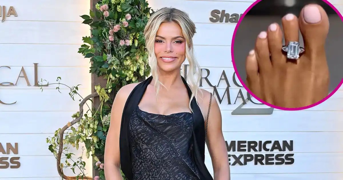 Brooks Nader Flaunts a Stunning Aquamarine Toe Ring