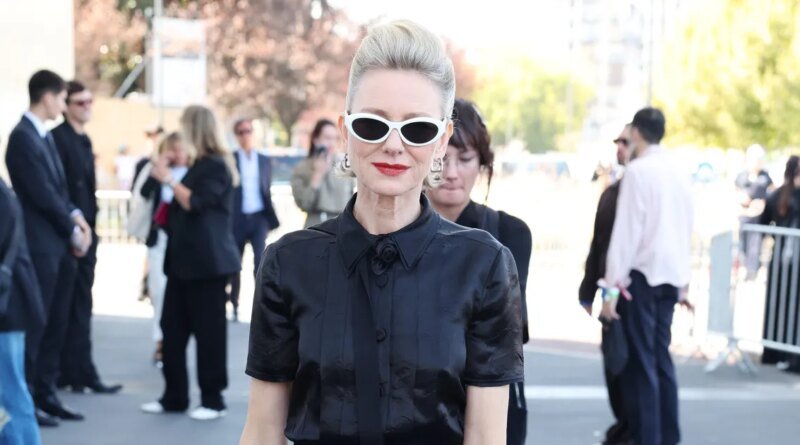 Naomi Watts' Stylish Black Loafers Available on Amazon